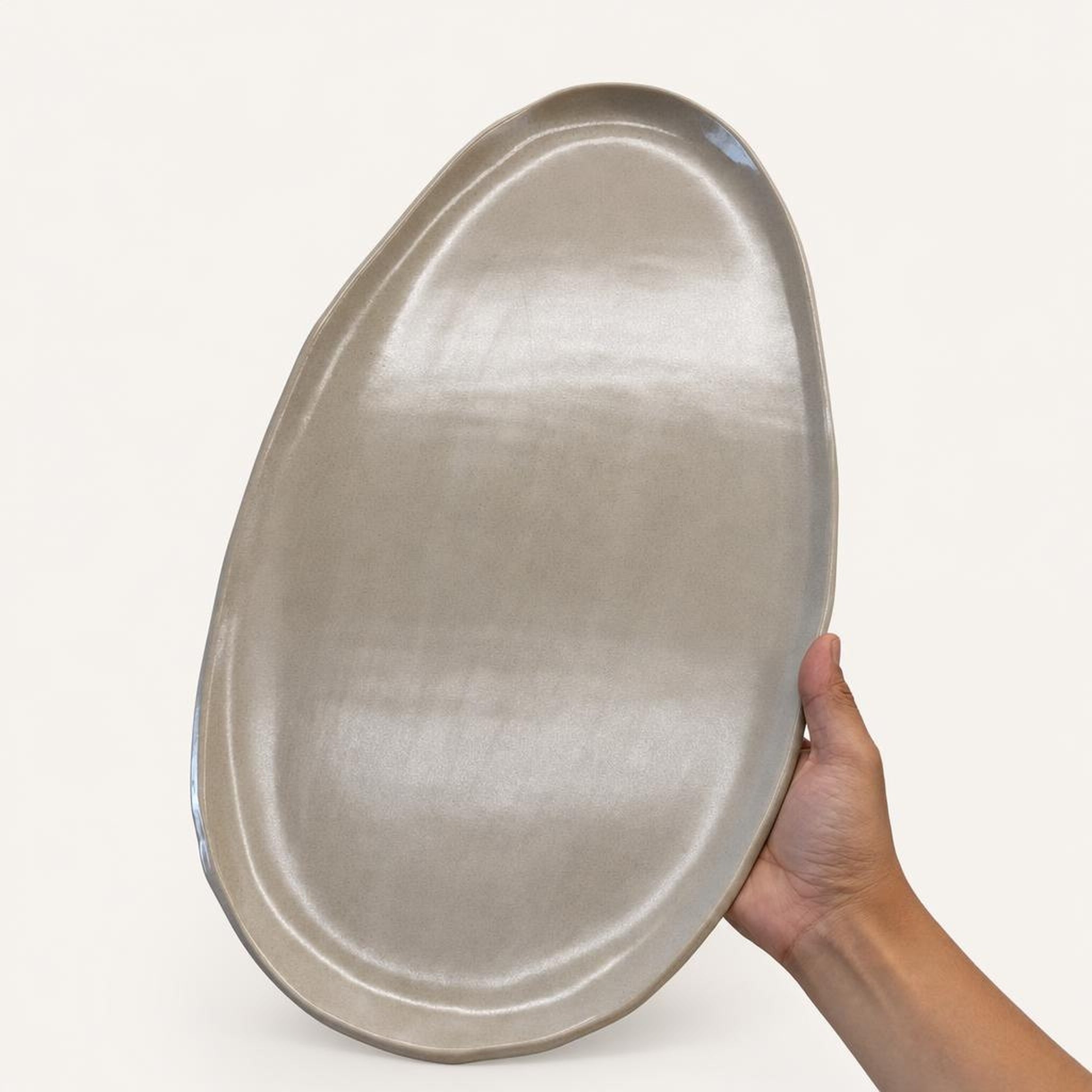Oval Platter Large - studio photograph, handmade in Abu Dhabi