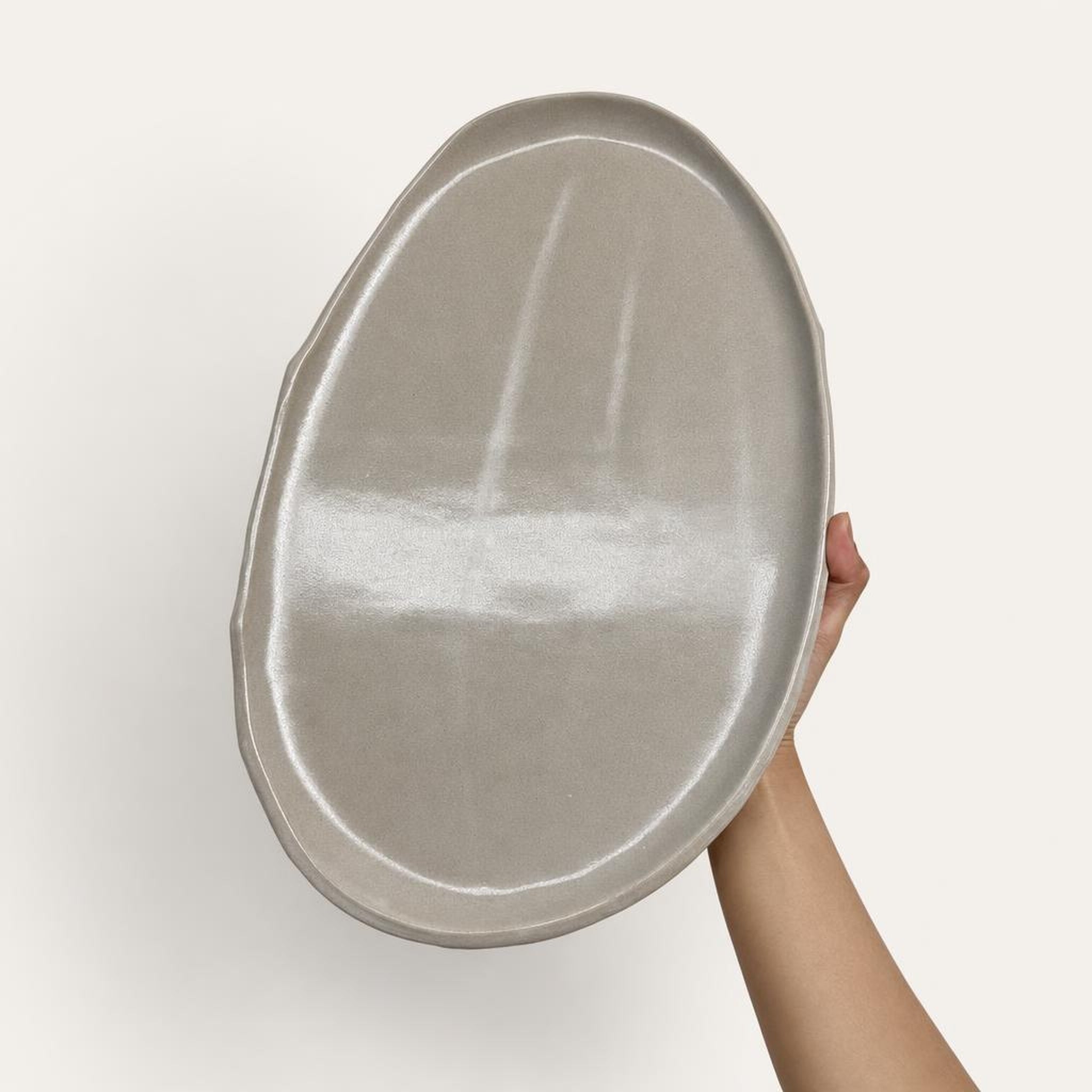 Oval Platter Medium - studio photograph, handmade in Abu Dhabi