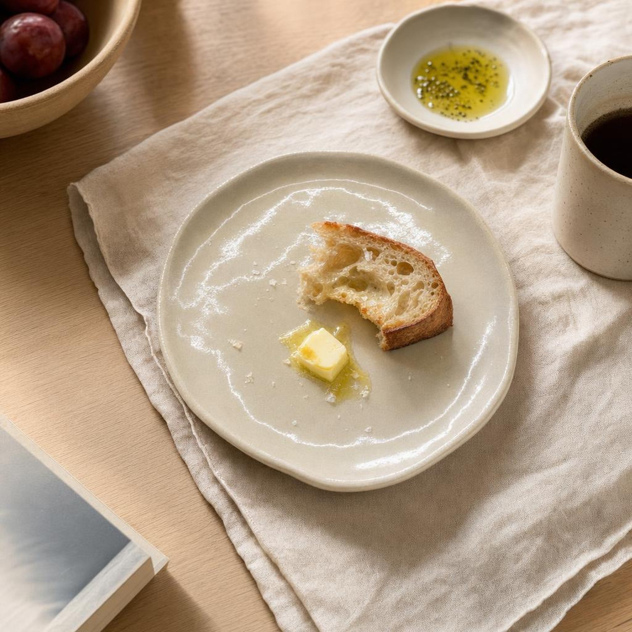Bread Plate - lifestyle scene, handmade in Abu Dhabi
