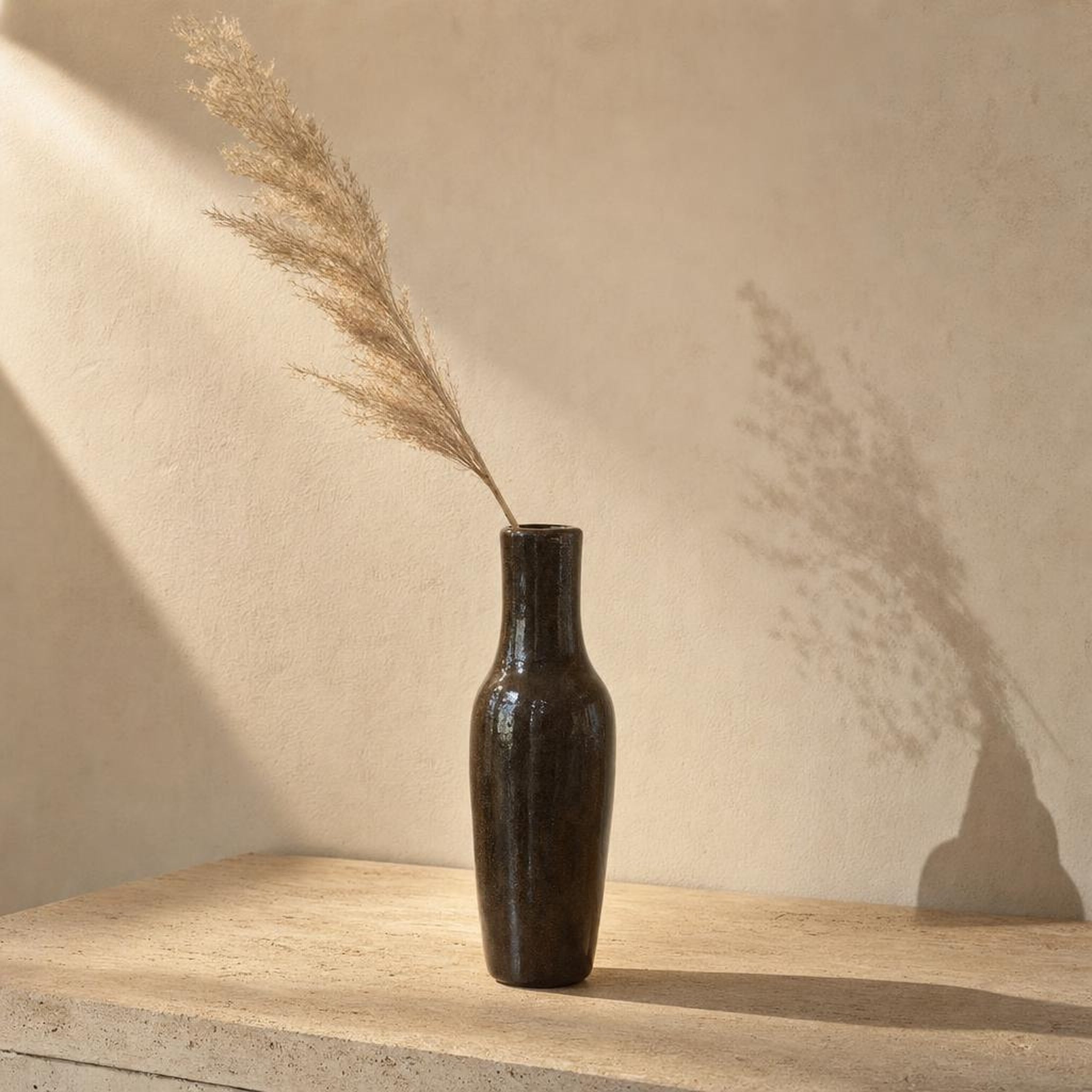 Vase 45 - lifestyle scene, handmade in Abu Dhabi